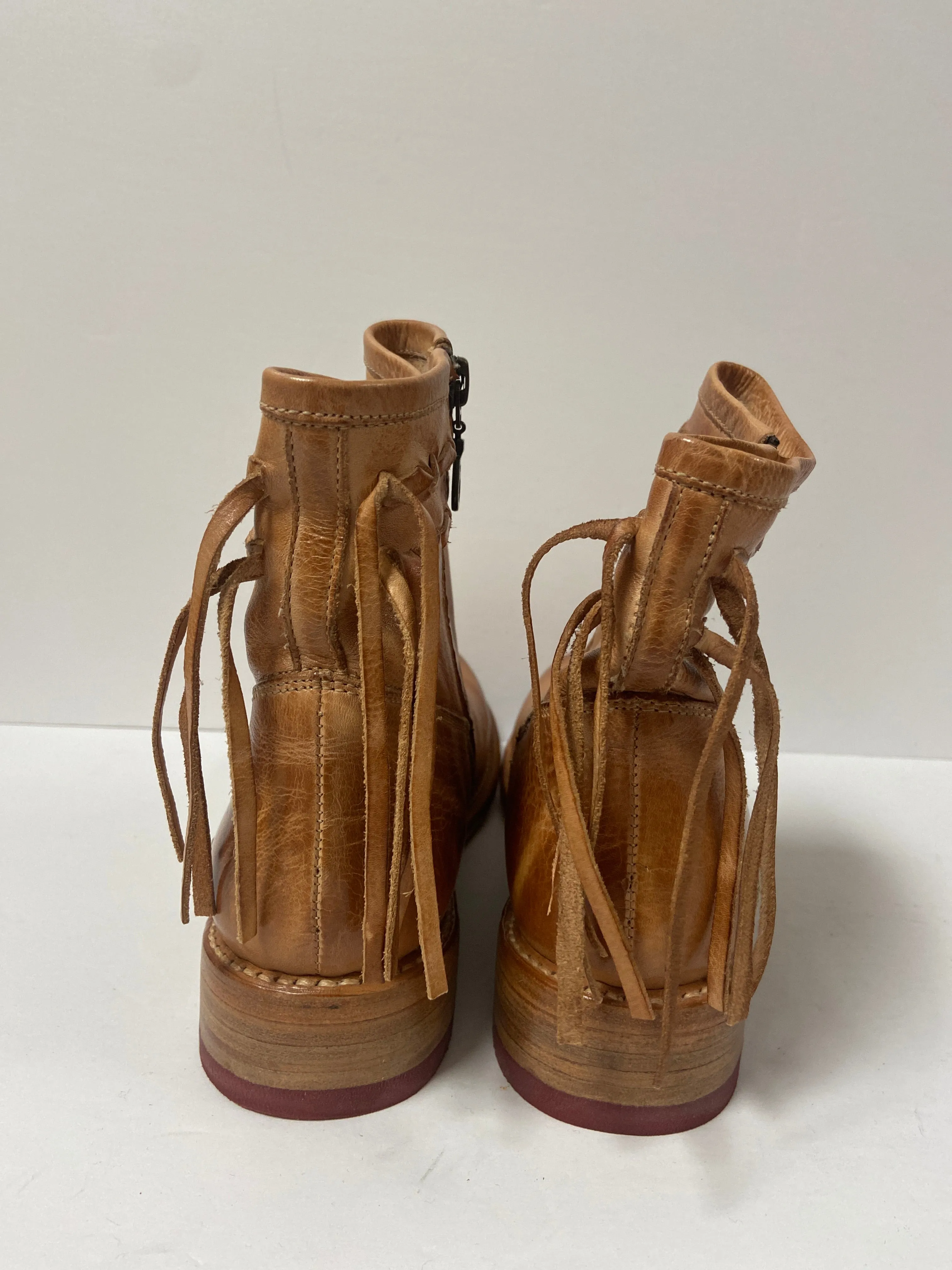 Boots Ankle Flats By Bed Stu  Size: 9.5