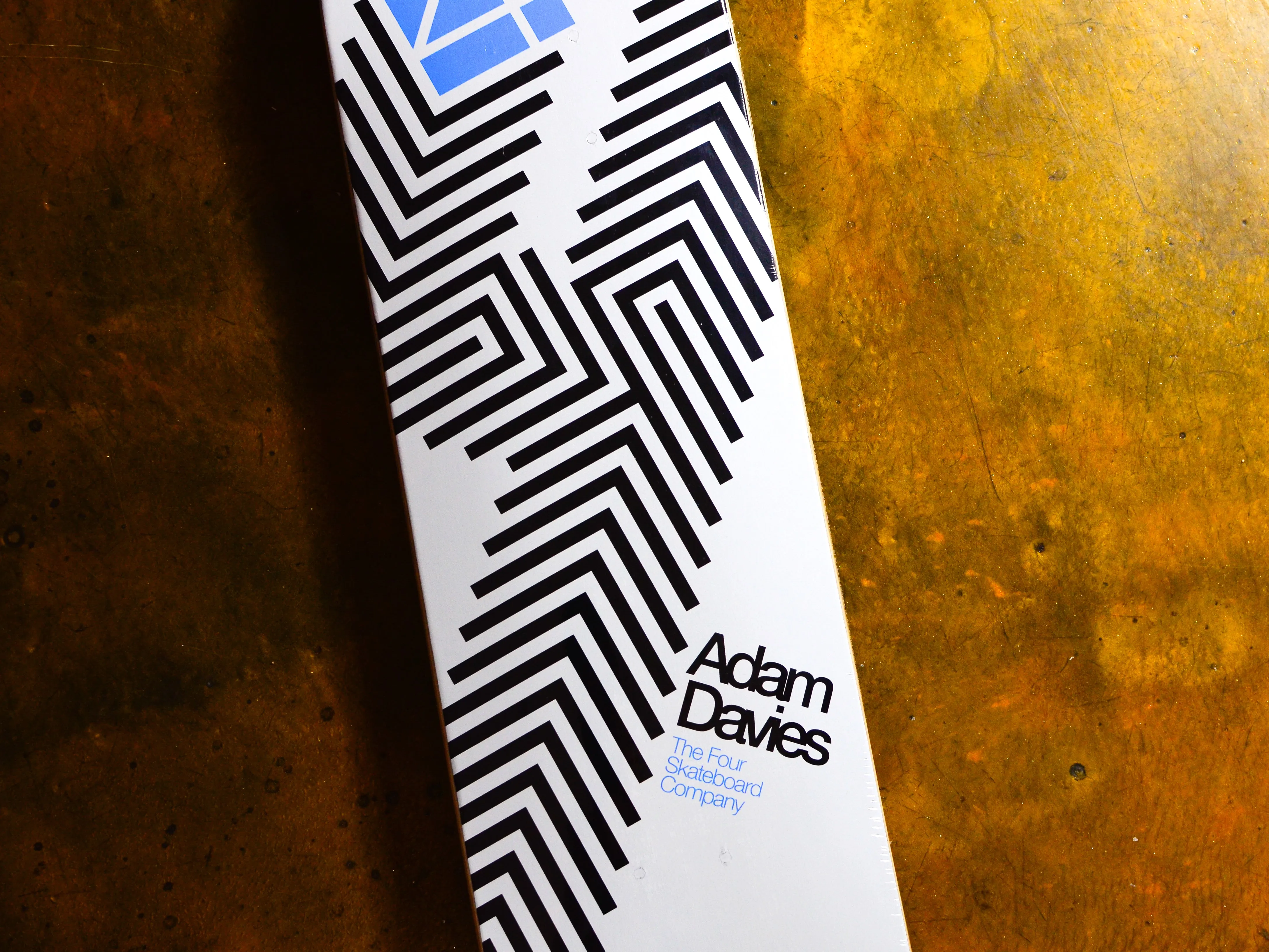 Classic Lines Deck Adam Davies - 8.5"