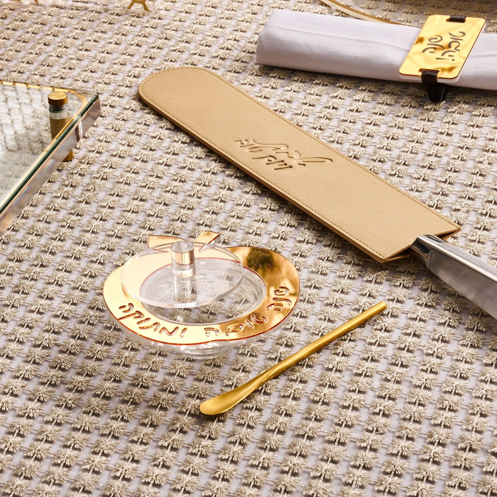 Rosh Hashana 2023 Classic Tablescape